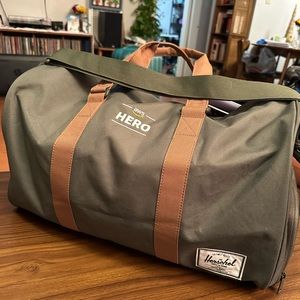 Herschel Supply Co Novel Duffle Bag NWT
